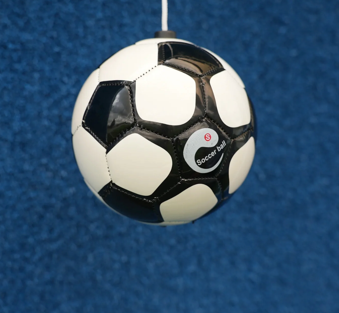 TKRZ Ball™ – Hjälper ditt barn träna och ha kul - Stärker självförtroende