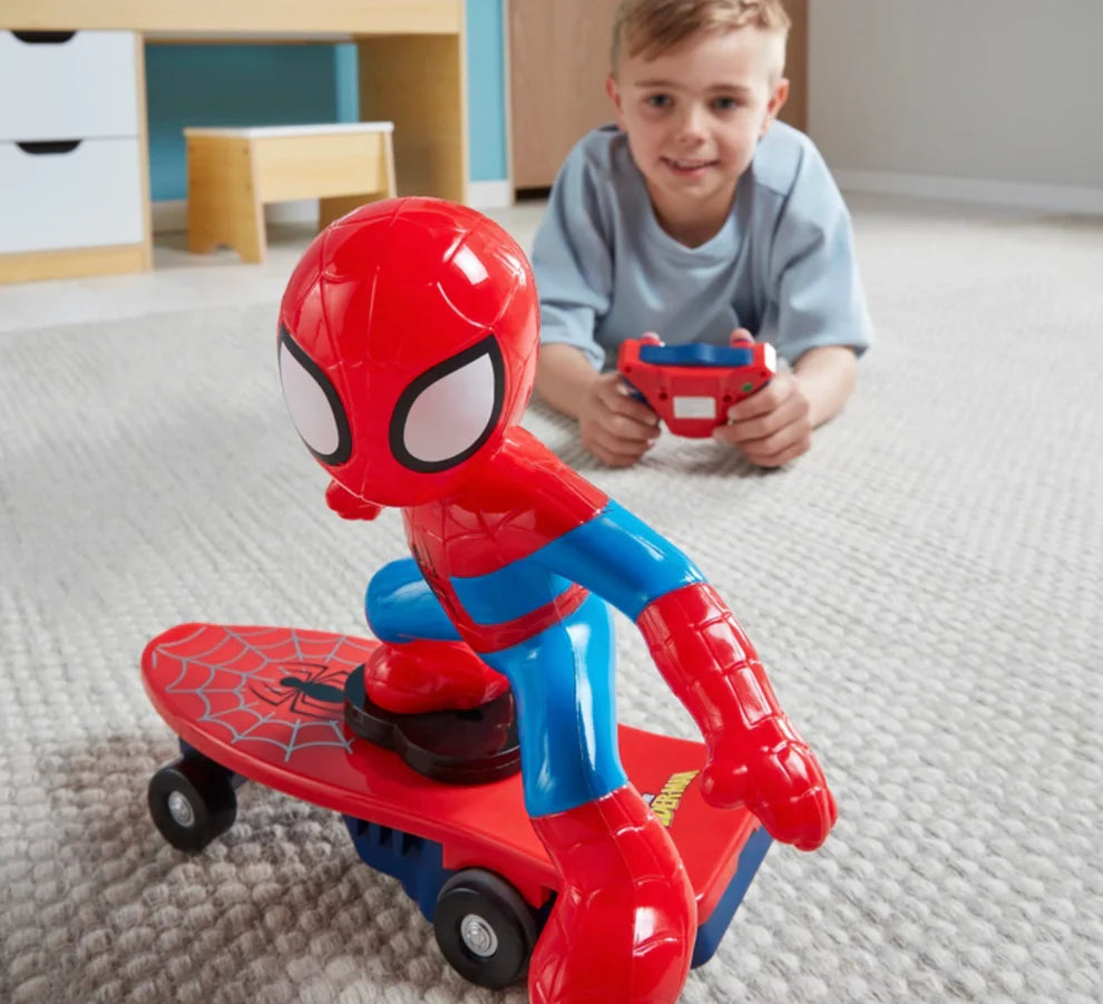 Få upplevelsen av Marvels värld direkt i dina händer!