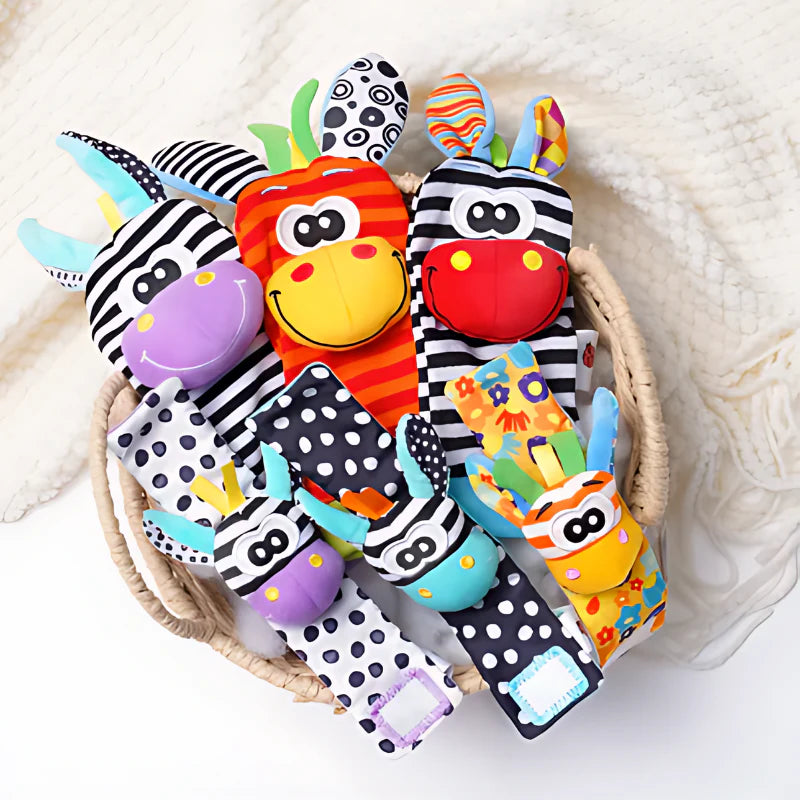 Chaussettes hochet pour mains et pieds